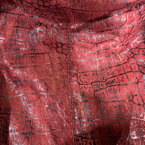 𝅺WEEKENDER bag - burgundy faux suede / amazing used condition - Picture 5 of 7